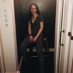 Meet your Posher, Abi